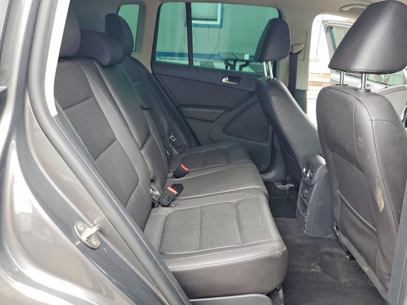 57031586 :رقم المزاد ، WVGBV3AX3EW549568 vin ، 2014 Volkswagen Tiguan مزاد بيع