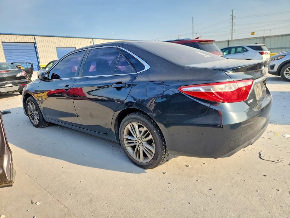 2017 Toyota Camry მანქანა იყიდება აუქციონზე, vin: 4T1BF1FK4HU400262, აუქციონის ნომერი: 57940286