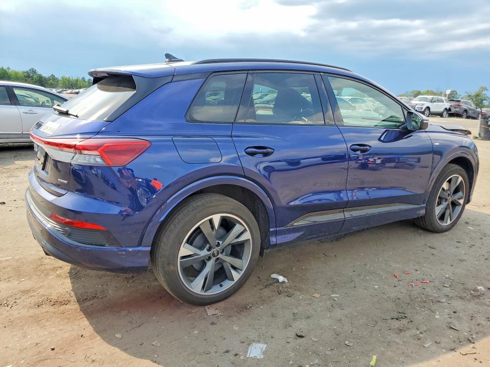 58467946 :رقم المزاد ، WA1M2BFZ7PP067414 vin ، 2023 Audi Q4 E-tron مزاد بيع