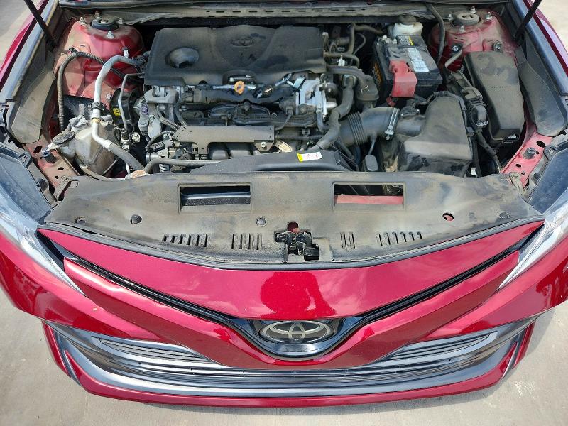 57881416 :رقم المزاد ، 4T1L11AKXLU397984 vin ، 2020 Toyota Camry مزاد بيع