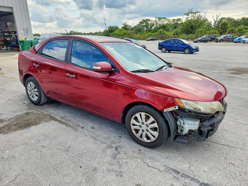 2010 Kia Forte მანქანა იყიდება აუქციონზე, vin: KNAFU4A28A5858677, აუქციონის ნომერი: 57784116