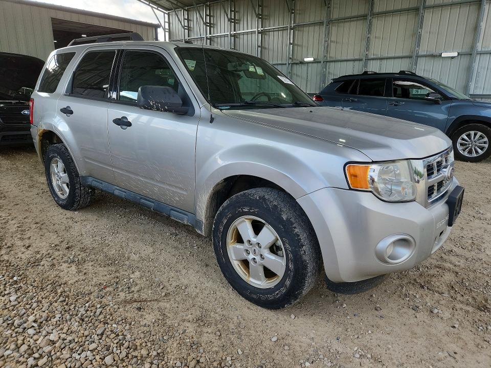 Продажа на аукционе авто 2010 Ford Escape, vin: 1FMCU0D79AKB42731, номер лота: 57001776