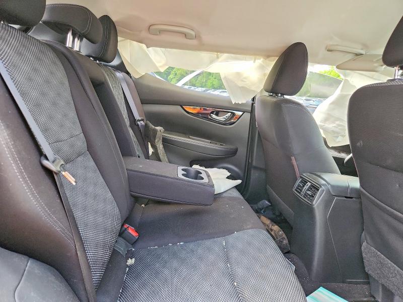 56893886 :رقم المزاد ، JN1BJ1CRXJW210791 vin ، 2018 Nissan Rogue Sport مزاد بيع