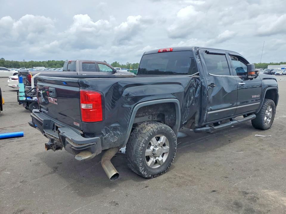 57585726 :رقم المزاد ، 1GT12TE87GF238918 vin ، 2016 Gmc Sierra مزاد بيع
