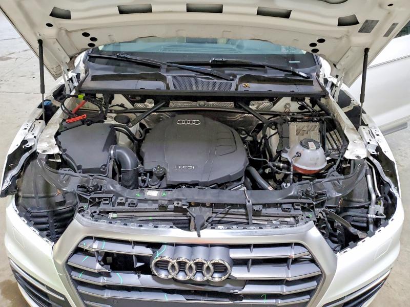 2018 Audi Q5 მანქანა იყიდება აუქციონზე, vin: WA1BNAFY2J2113185, აუქციონის ნომერი: 58106886