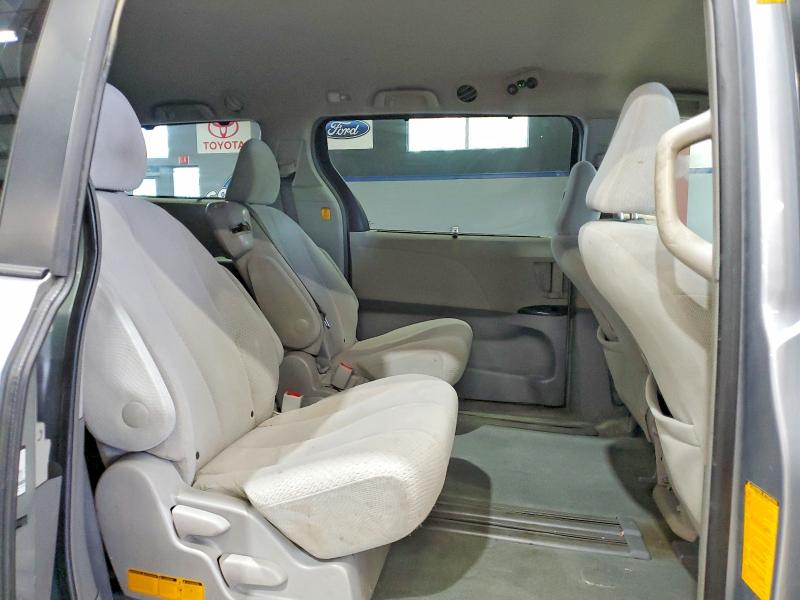Продажа на аукционе авто 2012 Toyota Sienna, vin: 5TDKK3DC0CS240935, номер лота: 58160126
