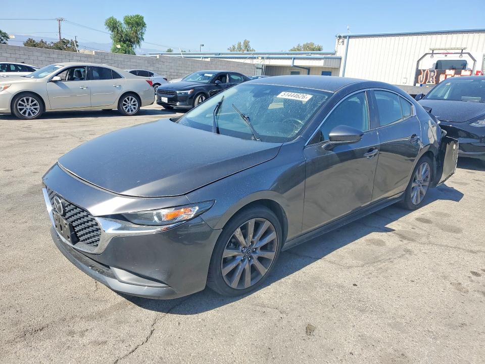 2021 Mazda 3 მანქანა იყიდება აუქციონზე, vin: JM1BPABL2M1328909, აუქციონის ნომერი: 51444626
