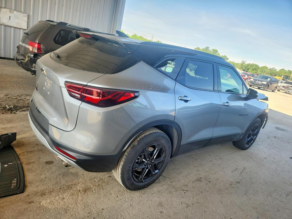 Продажа на аукционе авто 2024 Chevrolet Blazer, vin: 3GNKBDRS3RS129863, номер лота: 55852706