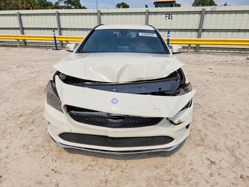 55686696 :رقم المزاد ، WDDSJ4EBXHN403656 vin ، 2017 Mercedes-benz Cla مزاد بيع