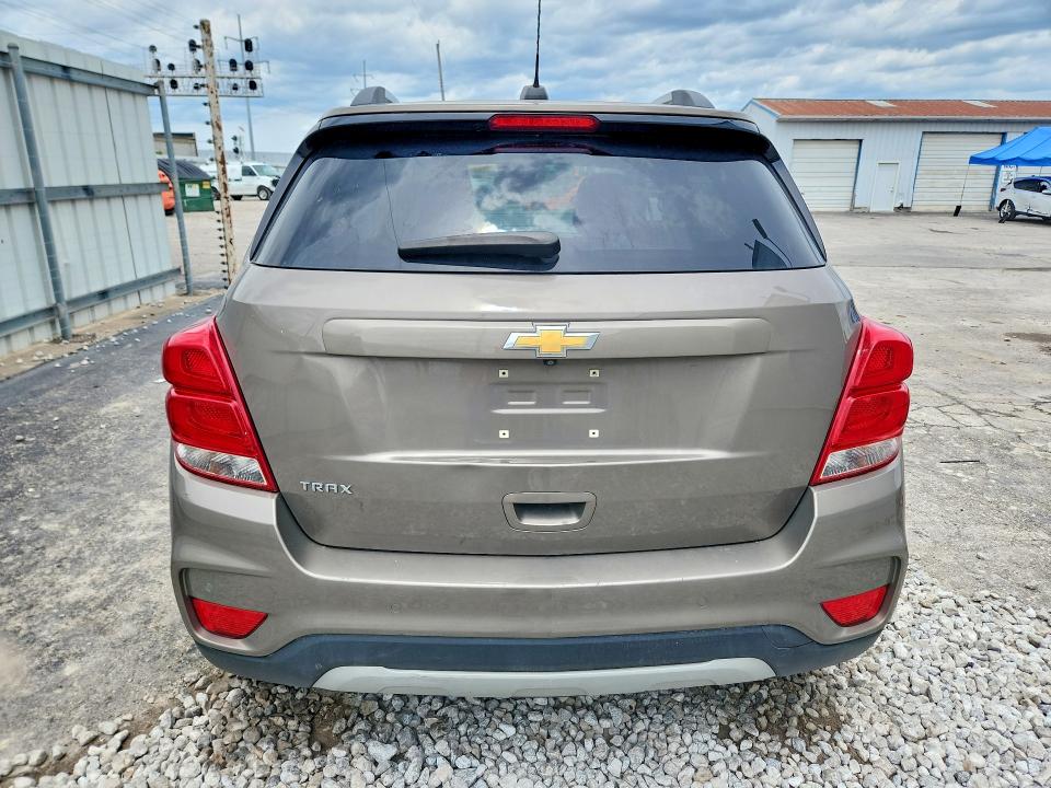 2021 Chevrolet Trax მანქანა იყიდება აუქციონზე, vin: KL7CJLSM2MB375696, აუქციონის ნომერი: 57368266