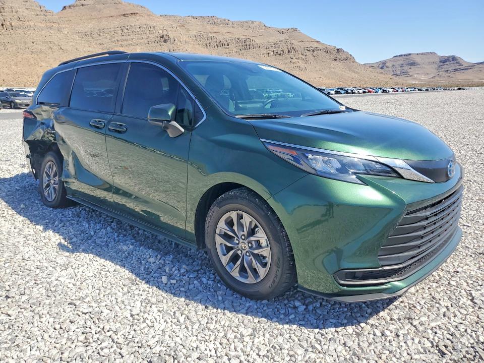 Продажа на аукционе авто 2025 Toyota Sienna, vin: 5TDKRKEC2SS270022, номер лота: 55641186