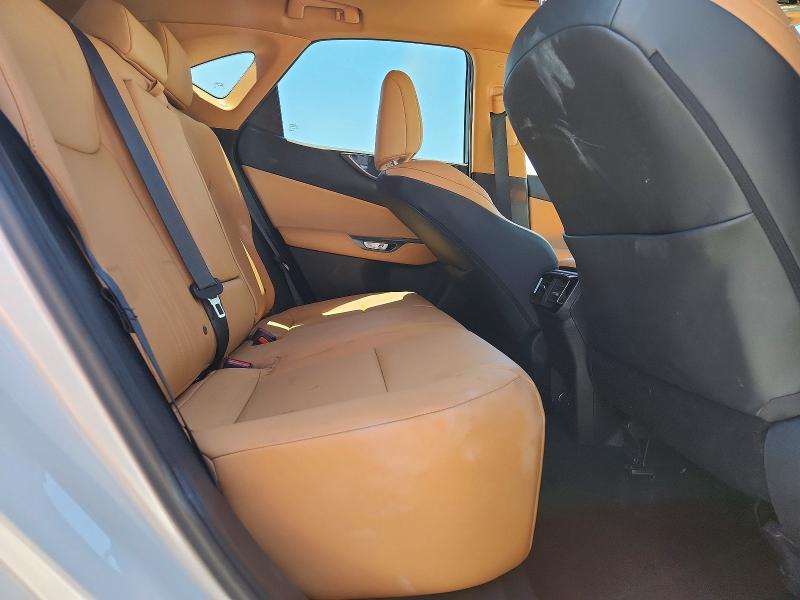 57895006 :رقم المزاد ، 2T2GGCEZ1NC011570 vin ، 2022 Lexus Nx 350 مزاد بيع