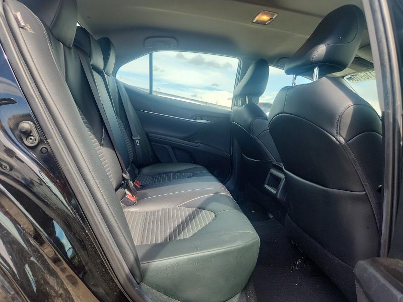 57116916 :رقم المزاد ، 4T1G11AK9MU570607 vin ، 2021 Toyota Camry مزاد بيع