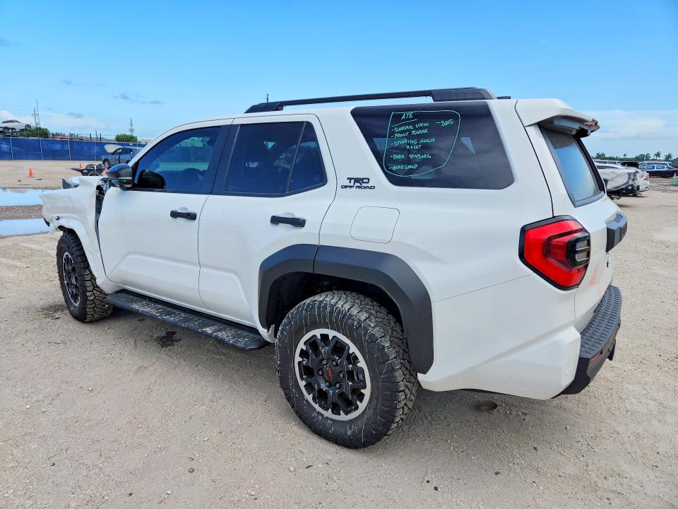 58265816 :رقم المزاد ، JTEVB5BR6T5040868 vin ، 2026 Toyota 4runner مزاد بيع