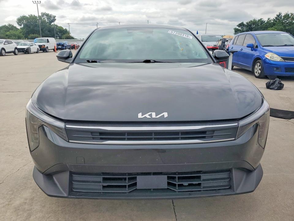 57390316 :رقم المزاد ، 3KPFT4DE6SE077108 vin ، 2025 Kia K4 مزاد بيع