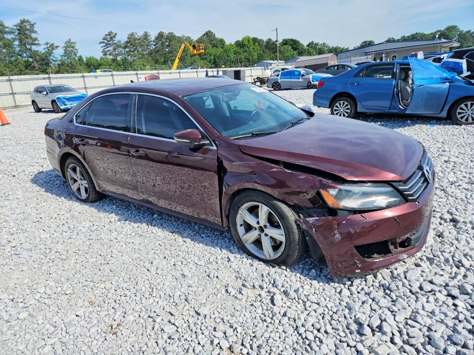 56083156 :رقم المزاد ، 1VWBP7A34CC007121 vin ، 2012 Volkswagen Passat مزاد بيع