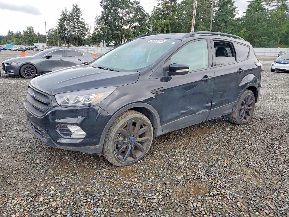 Продажа на аукционе авто 2017 Ford Escape, vin: 1FMCU9JD8HUD54405, номер лота: 56833636