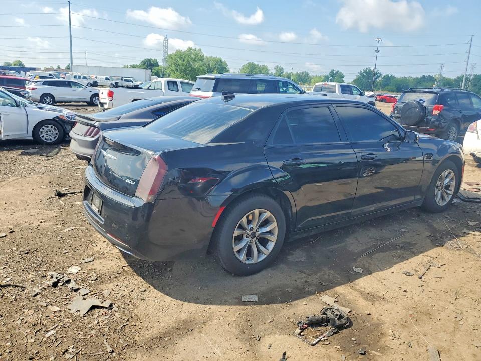 56793646 :رقم المزاد ، 2C3CCAAG6GH207850 vin ، 2016 Chrysler 300 مزاد بيع