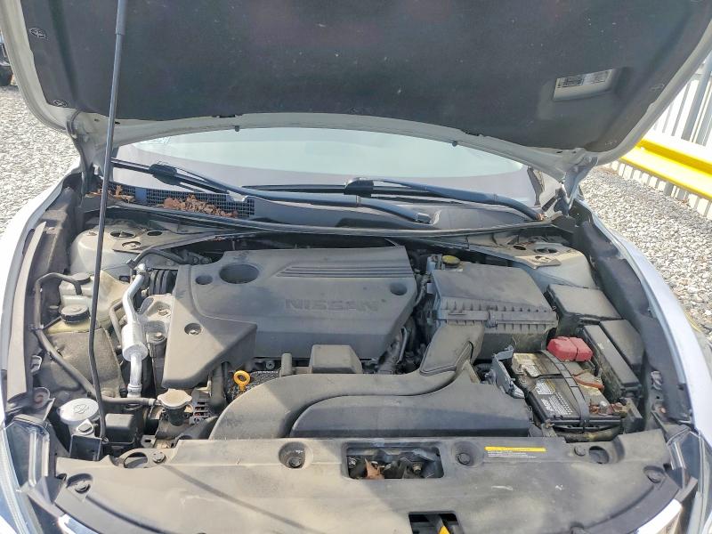 58605096 :رقم المزاد ، 1N4AL3AP1JC252502 vin ، 2018 Nissan Altima مزاد بيع
