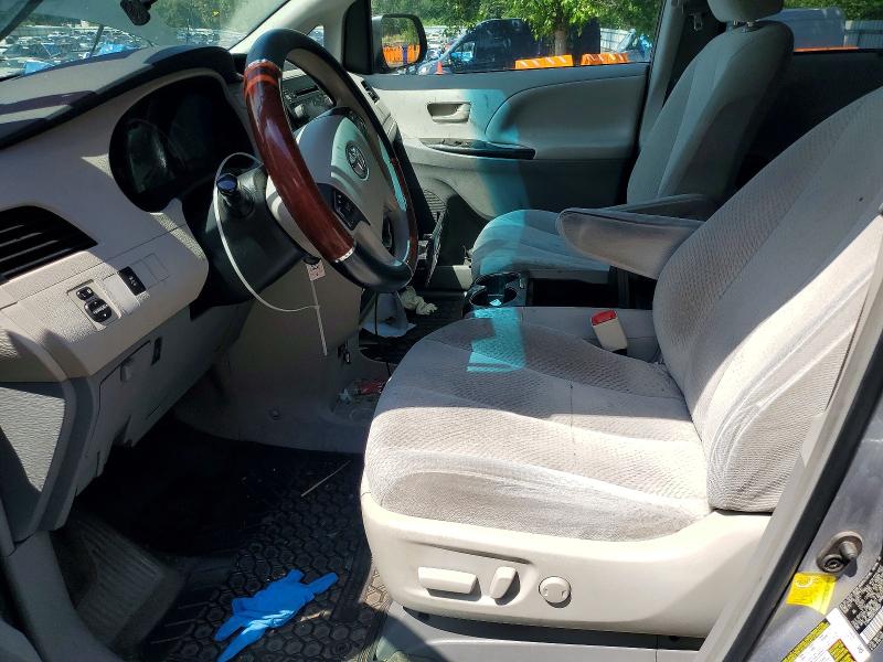2012 Toyota Sienna მანქანა იყიდება აუქციონზე, vin: 5TDKK3DC8CS195307, აუქციონის ნომერი: 57243526