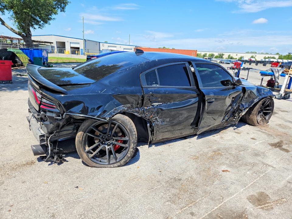 58250016 :رقم المزاد ، 2C3CDXGJ7NH181274 vin ، 2022 Dodge Charger مزاد بيع