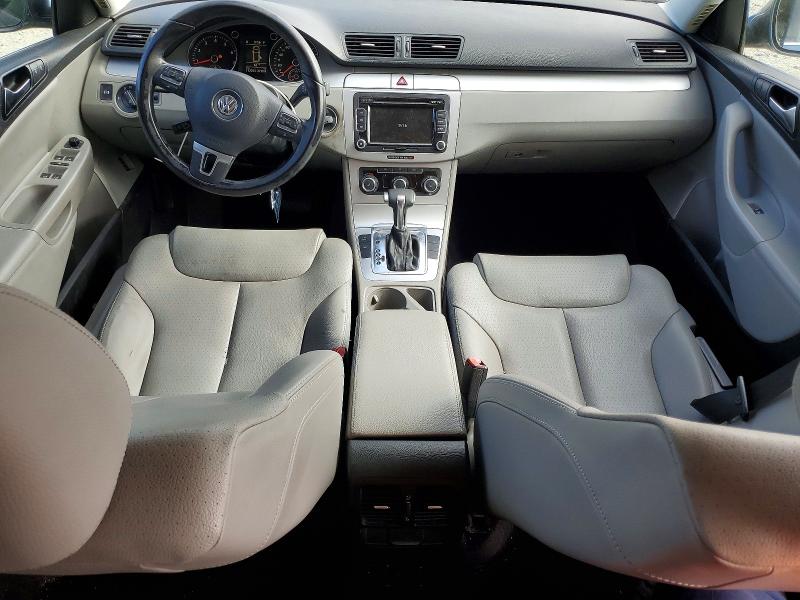 55275846 :رقم المزاد ، WVWXM9AN5AE075055 vin ، 2010 Volkswagen Passat مزاد بيع