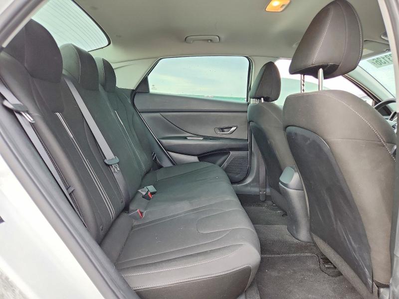 2023 Hyundai Elantra მანქანა იყიდება აუქციონზე, vin: 5NPLM4AG1PH117765, აუქციონის ნომერი: 58223136
