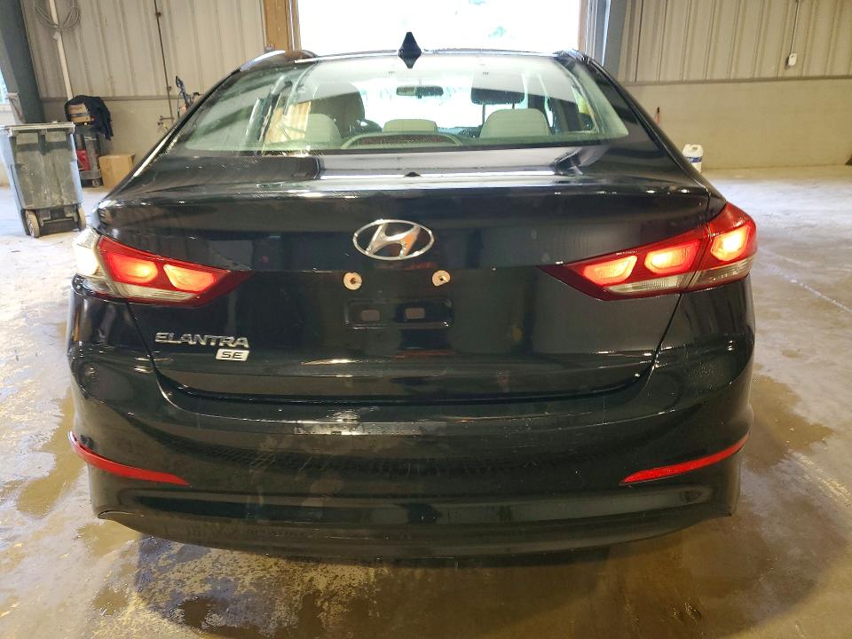 55690416 :رقم المزاد ، 5NPD74LF7HH050042 vin ، 2017 Hyundai Elantra مزاد بيع