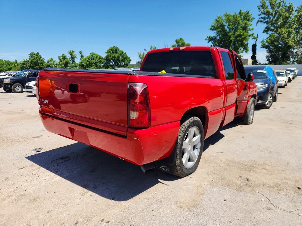 Продажа на аукционе авто 2003 Chevrolet Silverado, vin: 2GCEK19N331343723, номер лота: 55428486