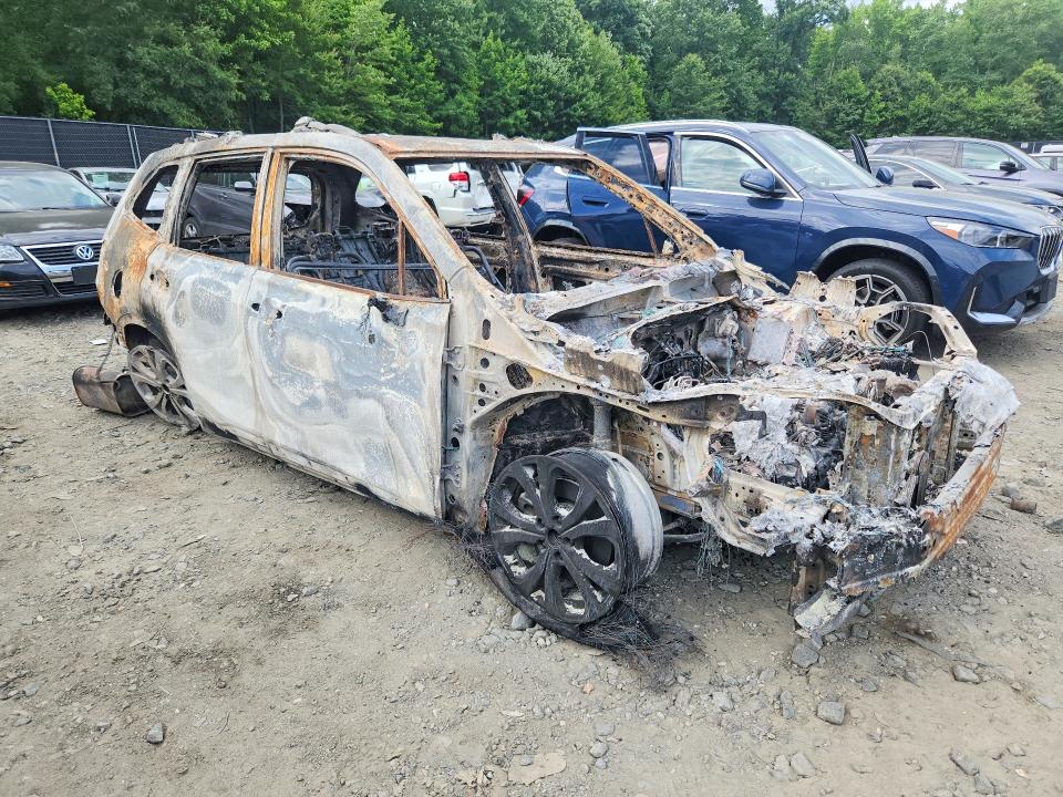 Продаж на аукціоні авто 2023 Subaru Forester, vin: JF2SKAJC8PH482411, номер лоту: 57629196