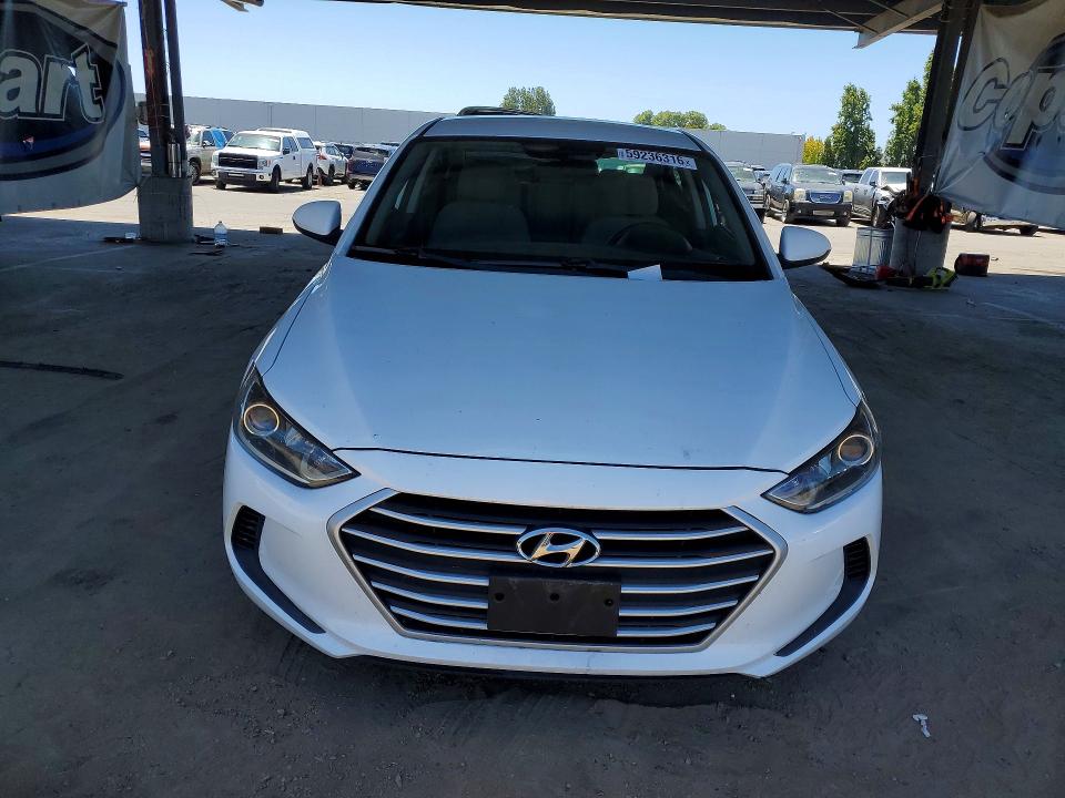 59236316 :رقم المزاد ، 5NPD74LF7HH165661 vin ، 2017 Hyundai Elantra مزاد بيع
