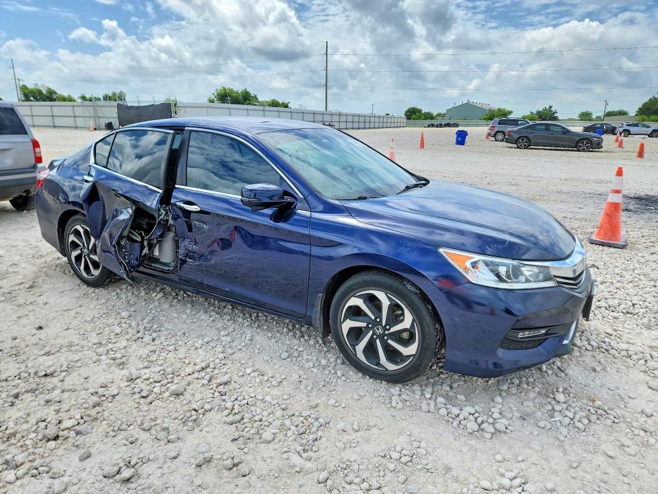 Продаж на аукціоні авто 2017 Honda Accord, vin: 1HGCR2F86HA071240, номер лоту: 56490226
