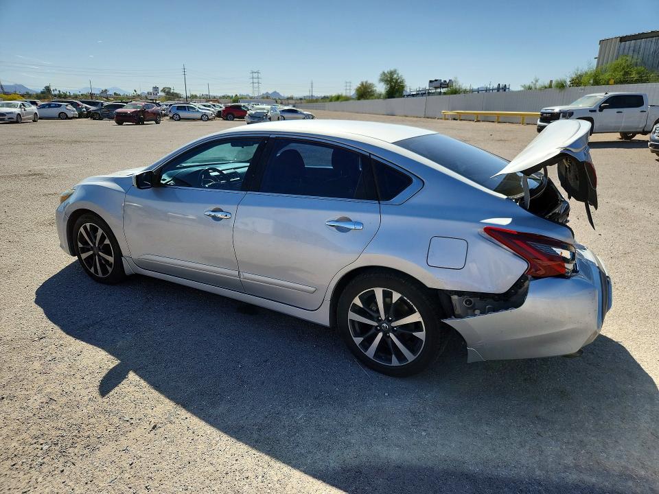 Продажа на аукционе авто 2017 Nissan Altima, vin: 1N4AL3AP9HN310578, номер лота: 55969136