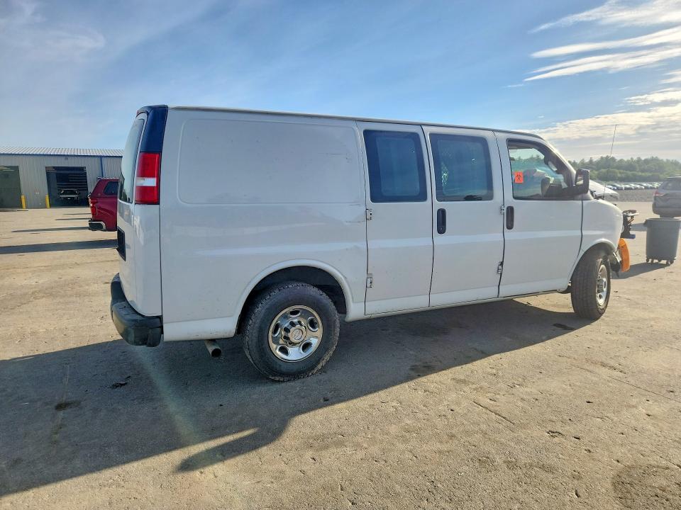 56759046 :رقم المزاد ، 1GCWGAFP4K1368971 vin ، 2019 Chevrolet Express G2500 مزاد بيع