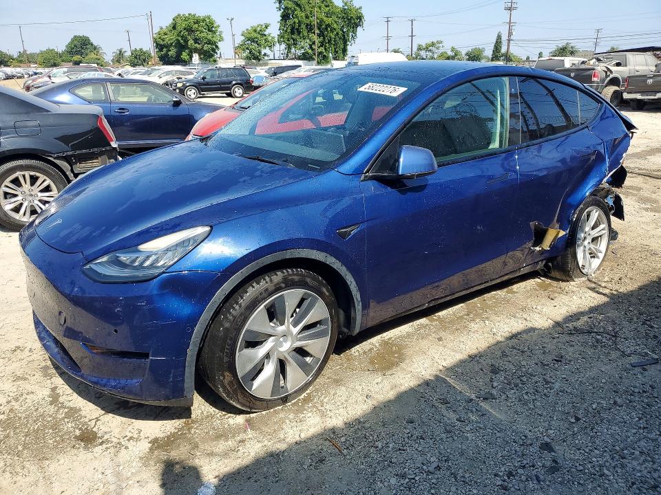58222276 :رقم المزاد ، 7SAYGDEE7NF363109 vin ، 2022 Tesla Model Y مزاد بيع