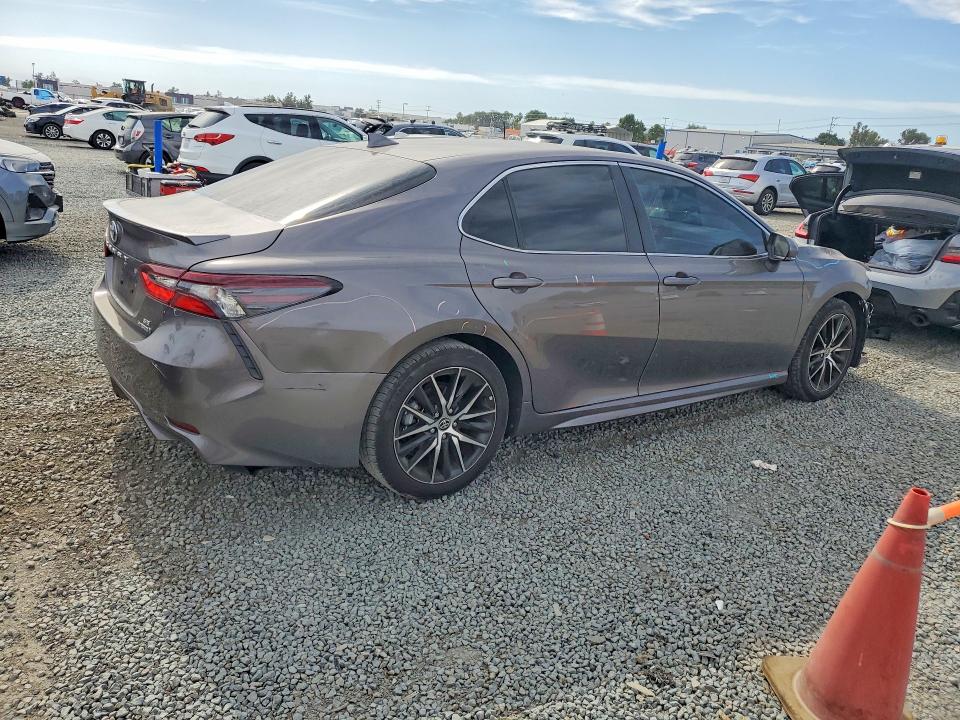 Продажа на аукционе авто 2023 Toyota Camry Hybrid, vin: 4T1G31AK8PU615616, номер лота: 56466416