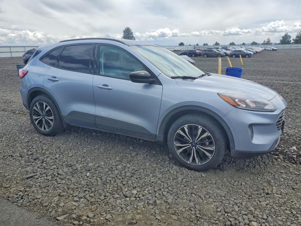 2022 Ford Escape მანქანა იყიდება აუქციონზე, vin: 1FMCU9H94NUB60984, აუქციონის ნომერი: 56704066