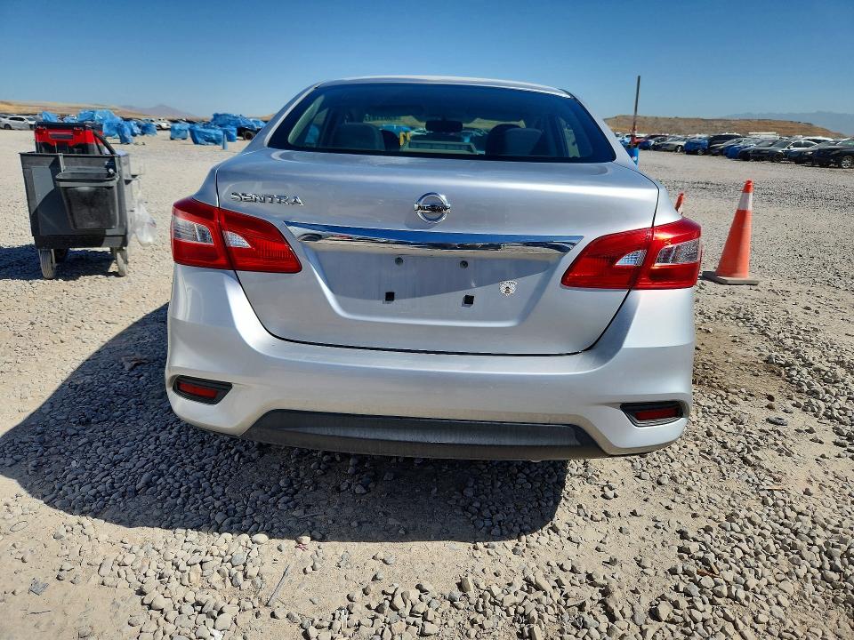 Продажа на аукционе авто 2016 Nissan Sentra, vin: 3N1AB7AP7GY239518, номер лота: 56118176