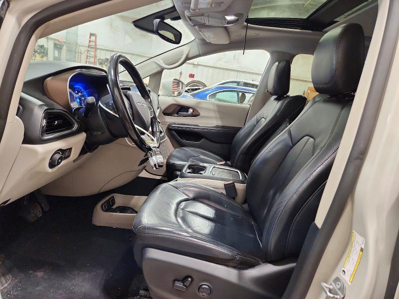 57527996 :رقم المزاد ، 2C4RC1EG2KR645381 vin ، 2019 Chrysler Pacifica مزاد بيع