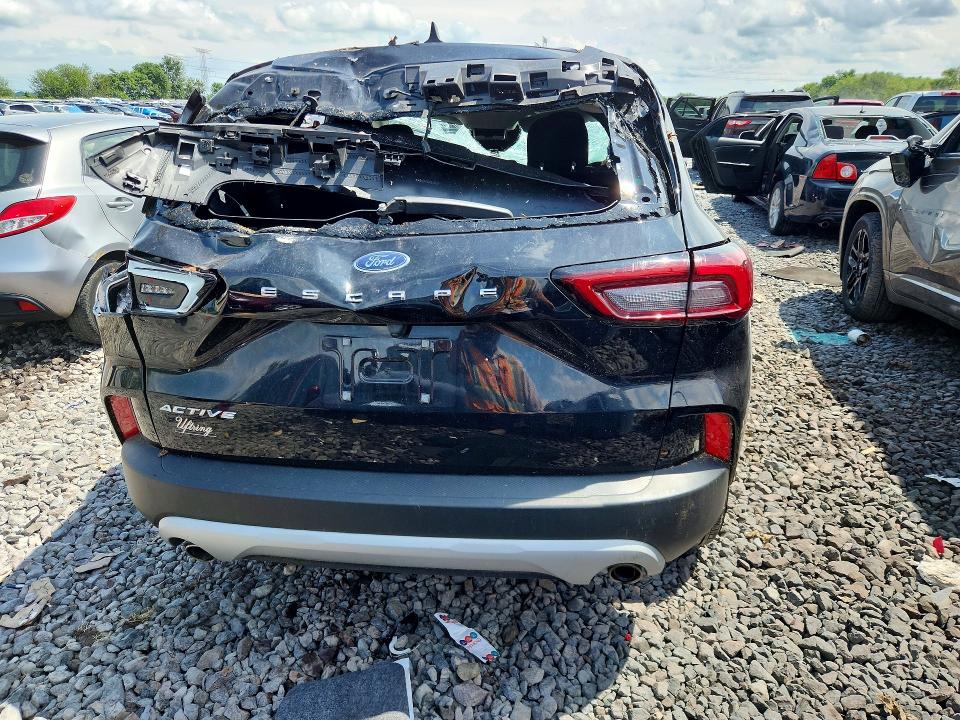 58422986 :رقم المزاد ، 1FMCU0GN7SUA68354 vin ، 2025 Ford Escape مزاد بيع