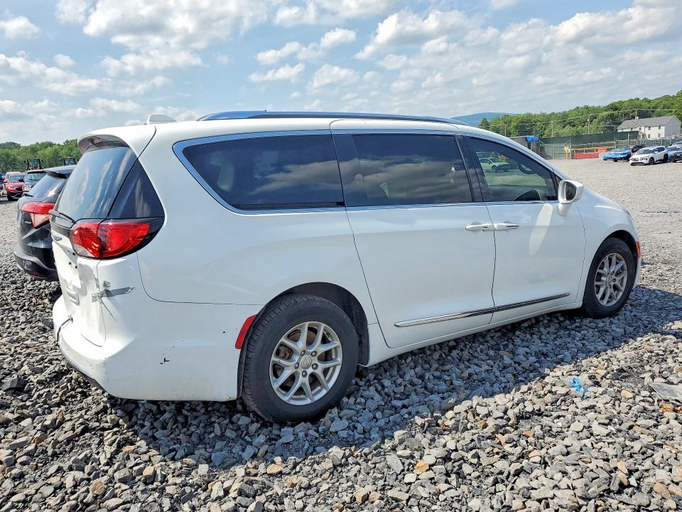 Продаж на аукціоні авто 2020 Chrysler Pacifica, vin: 2C4RC1BG3LR172547, номер лоту: 58749666