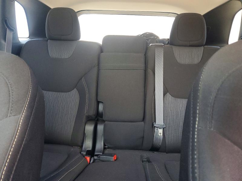 58605776 :رقم المزاد ، 1C4PJLCS6FW517075 vin ، 2015 Jeep Cherokee مزاد بيع