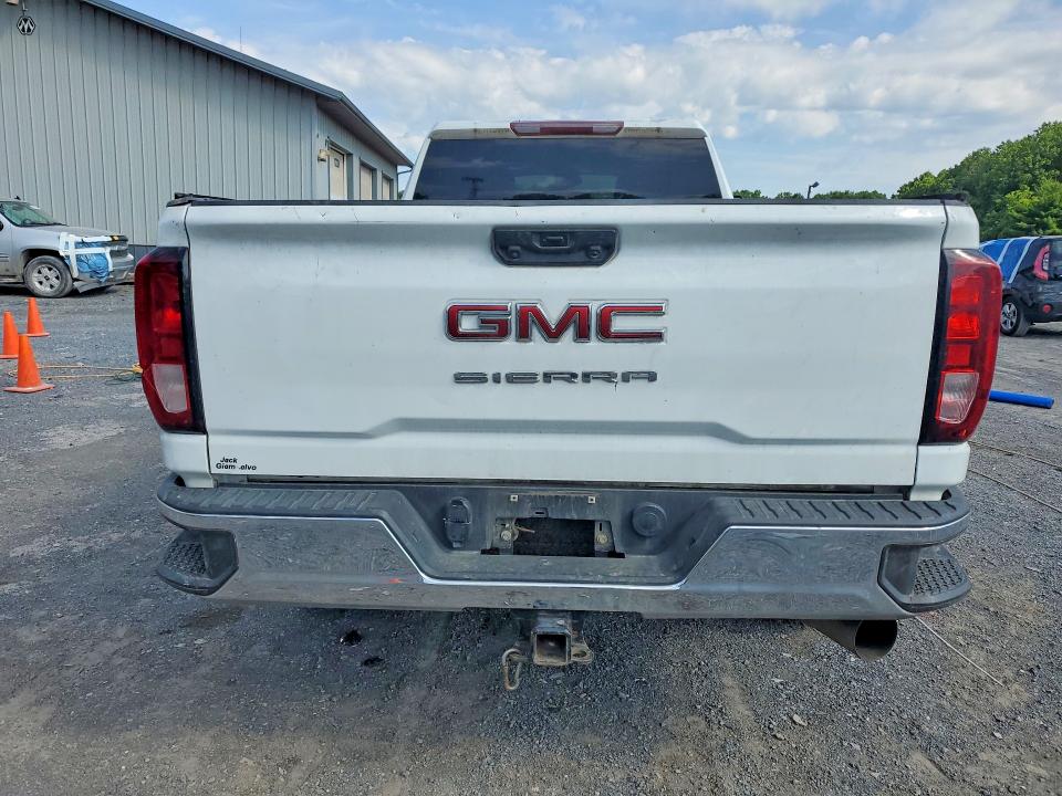 58622826 :رقم المزاد ، 1GT49LEY6RF403885 vin ، 2024 Gmc Sierra مزاد بيع