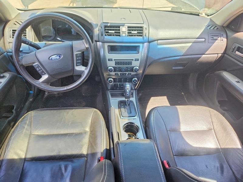56130426 :رقم المزاد ، 3FAHP0JA7AR365580 vin ، 2010 Ford Fusion مزاد بيع