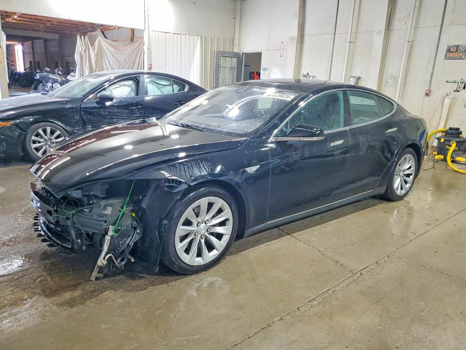 Продажа на аукционе авто 2016 Tesla Model S, vin: 5YJSA1E28GF134871, номер лота: 58069026