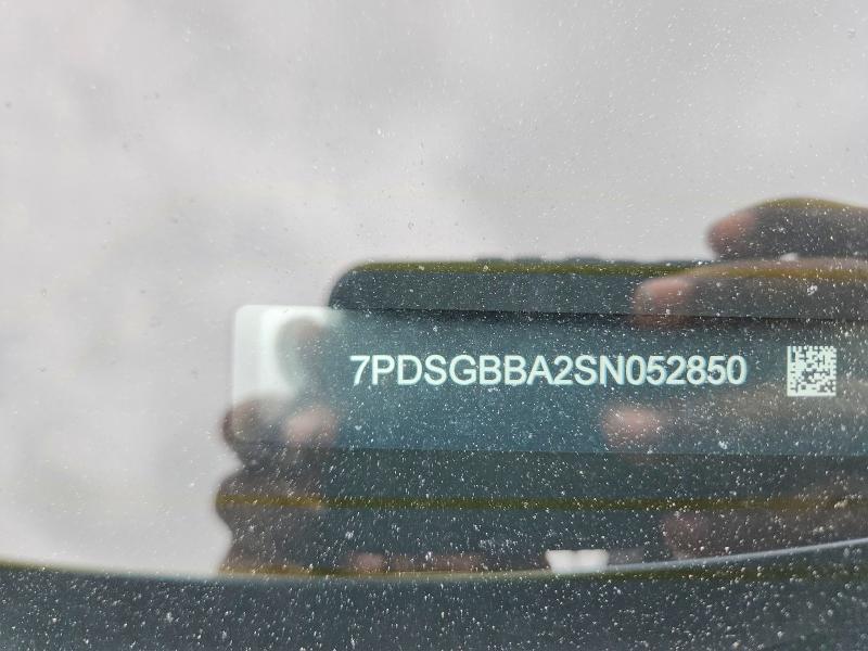 55940716 :رقم المزاد ، 7PDSGBBA2SN052850 vin ، 2025 Rivian R1s مزاد بيع