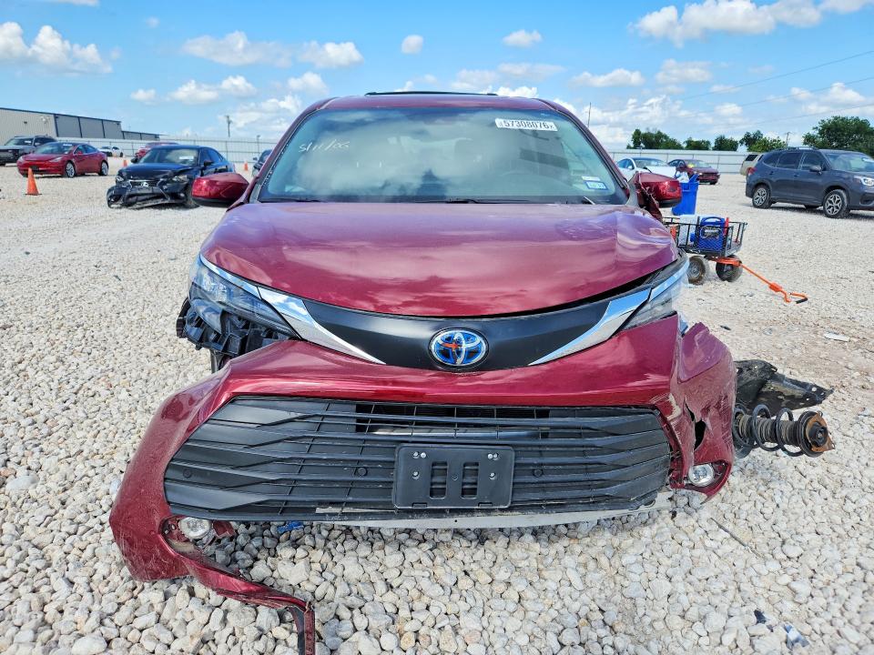 Продажа на аукционе авто 2025 Toyota Sienna, vin: 5TDYRKEC8SS285442, номер лота: 57308076