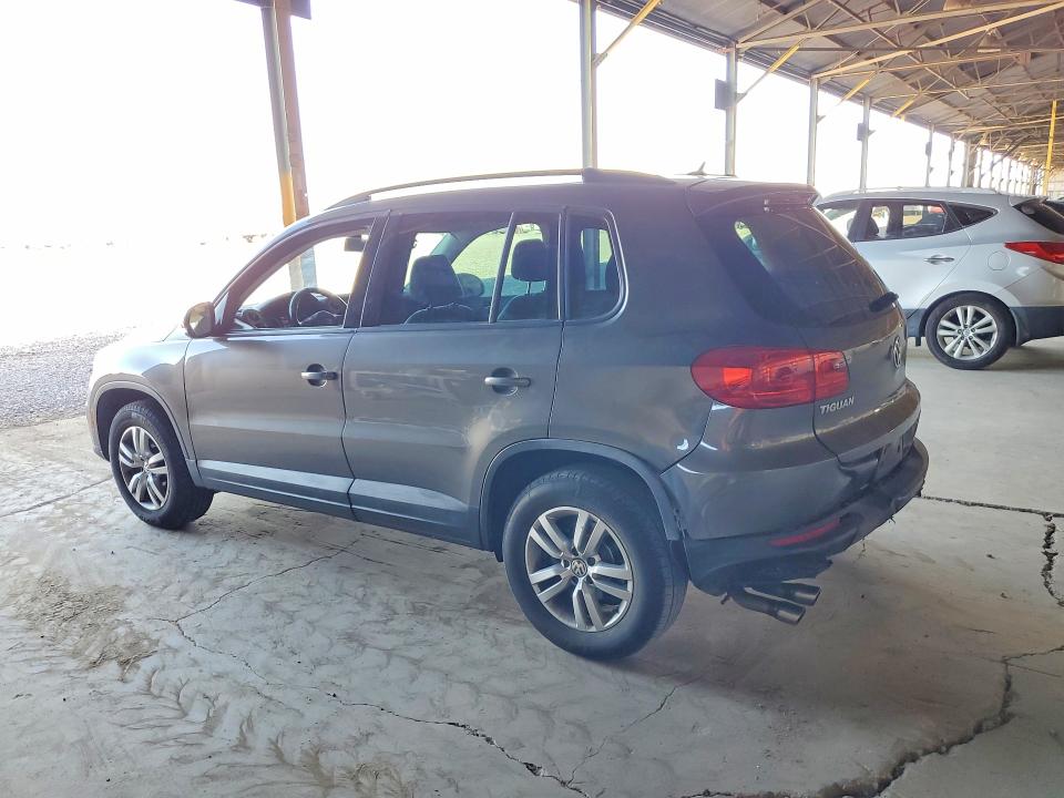 2016 Volkswagen Tiguan მანქანა იყიდება აუქციონზე, vin: WVGAV7AX1GW603004, აუქციონის ნომერი: 58148916
