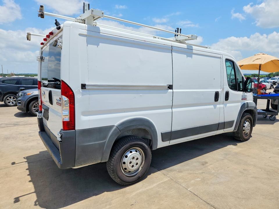 56623116 :رقم المزاد ، 3C6TRVAGXHE515903 vin ، 2017 Ram Promaster 1500 مزاد بيع