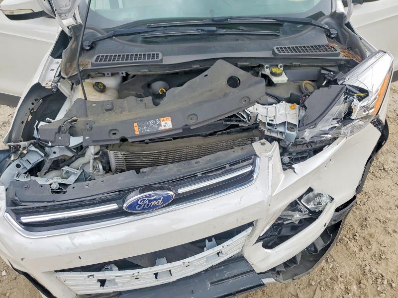 Продажа на аукционе авто 2016 Ford Escape, vin: 1FMCU0J92GUB45747, номер лота: 57608326